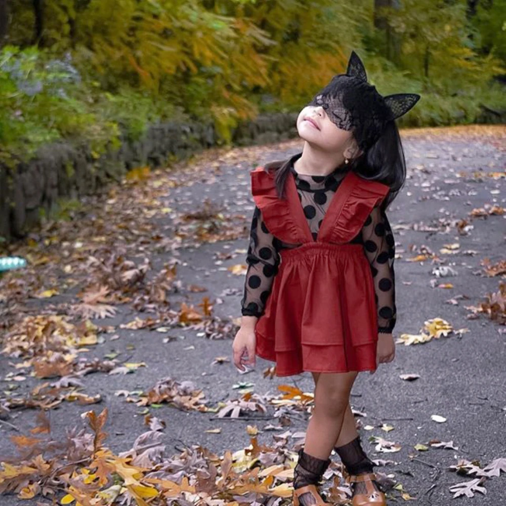 Осенняя одежда; одежда для маленьких девочек; кружевные топы с длинными рукавами; платье на бретельках; комплект одежды из 2 предметов