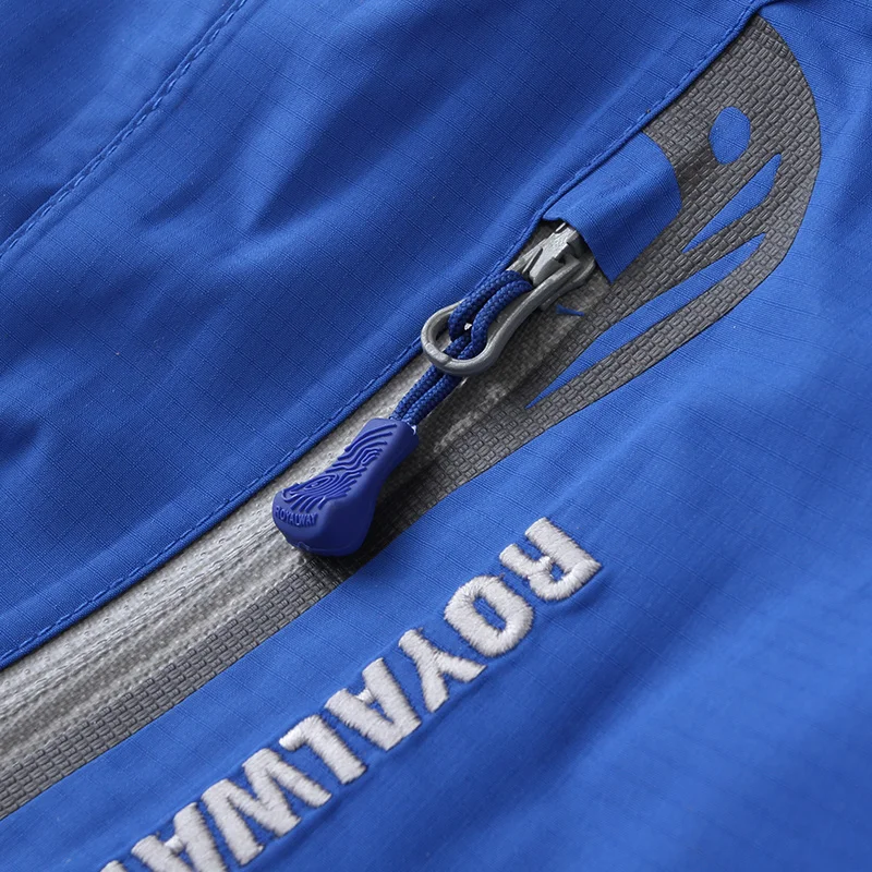 ROYALWAY New Windbreaker Winter Warm Removable Softshell LinerJackets and Coats 2 Pieces for Men Camping Hiking