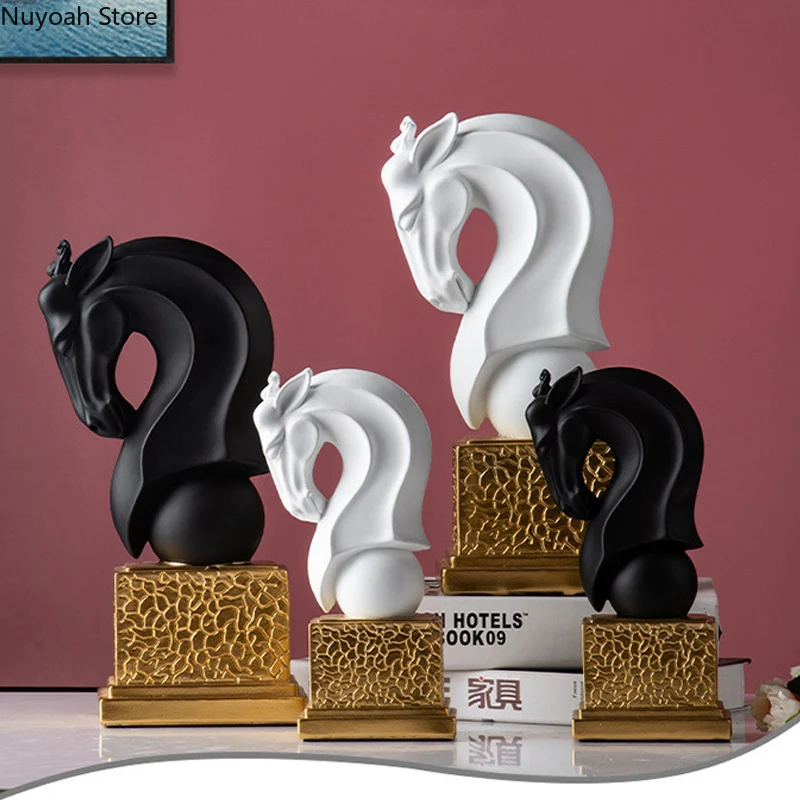 

Nordic Abstract Resin Horse Ornaments Creative Animal Statue Crafts Furnishings Living Room Home Decoration Gifts for Friends