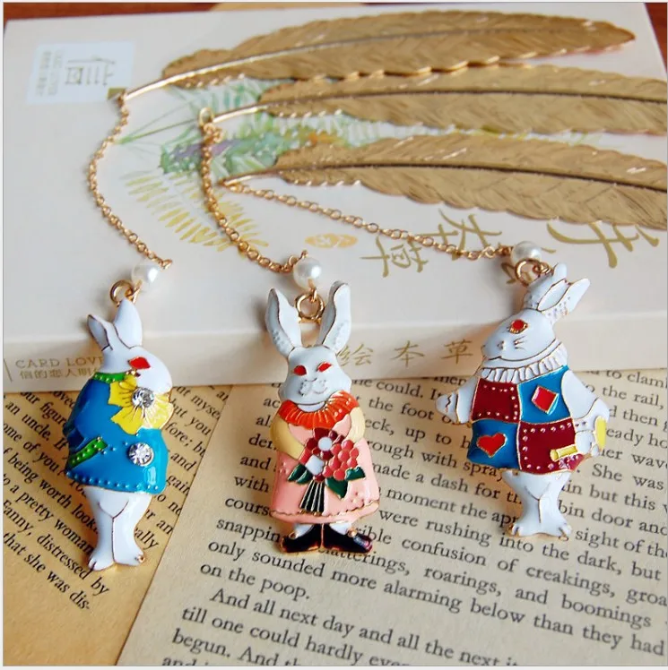 

feather bookmark 30PCS Metal bookmarks for books kids birthday return pink blue Miss Rabbit gift Creative gifts for students
