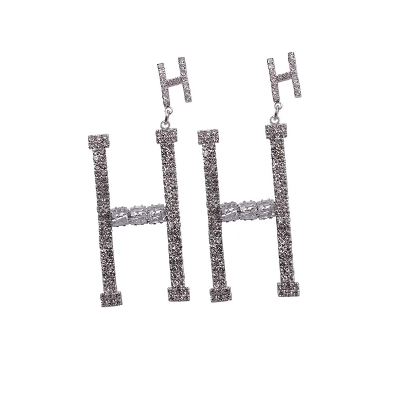 锆石镶钻H字母9.7元1