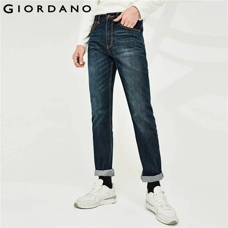 Giordano зауженые джинсы из натурального хлопка и имеют несколько цветовых решений