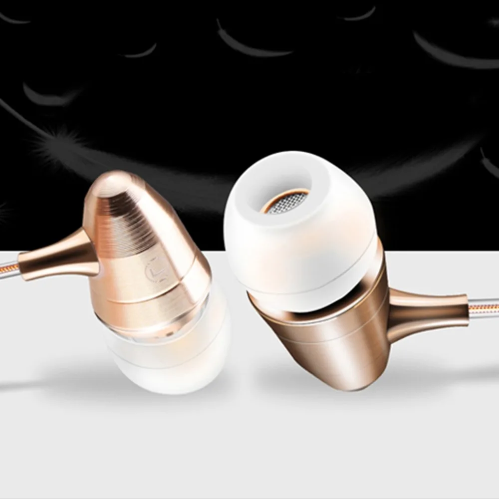 DM5 In Ear Earphones 3.5mm Super Stereo Headset audifonos For iPhone Samsung With Mic Auriculares Fone De Ouvido Auriculares