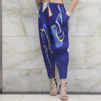 

Printed Hallen Nine-cent Trousers MIYAKE Folds New Loose Large Size Slender and Elastic pant free shipping