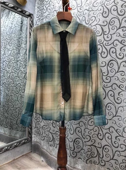 

2020 Early Autumn New Women's Color Block-Based Necktie Decoration Lapel Blooming Color Plaid Shirt 803