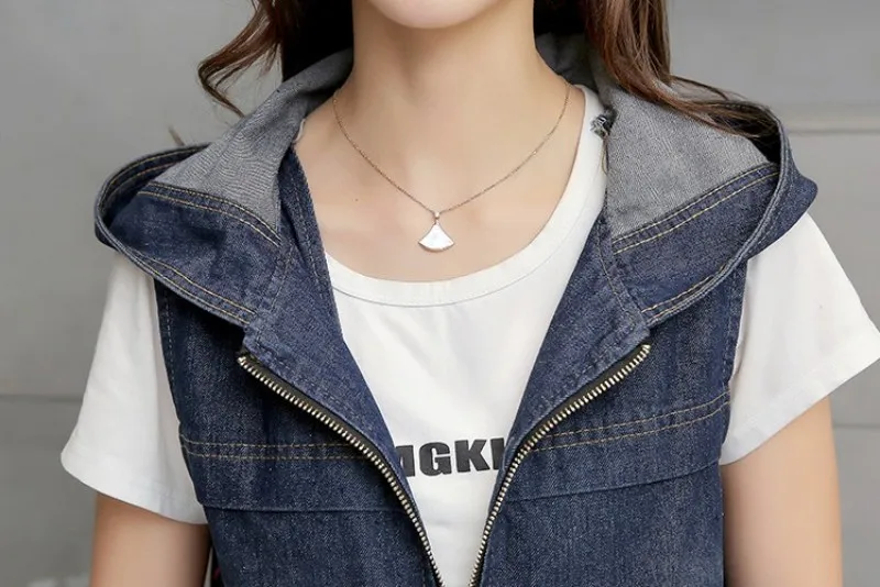 conew_4186208552_1830320287_conew1