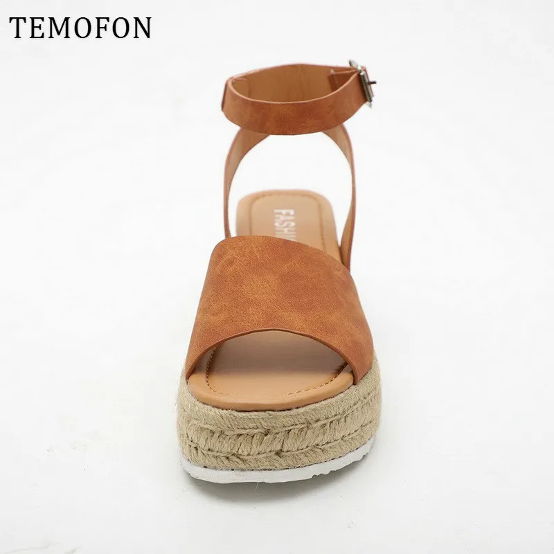 Женские босоножки на платформе TEMOFON черные высоком каблуке шлепанцы с открытым