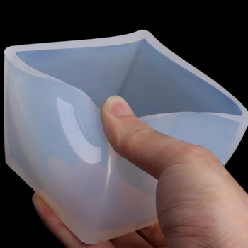 

DIY Silicone Pendant Mold Jewelry Making Cube Resin Casting Mould Craft Tool New Candle Mold Soap Making Cake Decorations