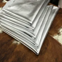 Серебристая матовая кожа искусственная кожа стрейч металлик дизайнер среднего размера одежды ремесло ткань, по распродаже метр