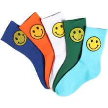 DROZENO/женские носки в стиле Харадзюку; хлопковые носки с милыми буквами «смайлик» и радужными полосками; забавные Повседневные носки