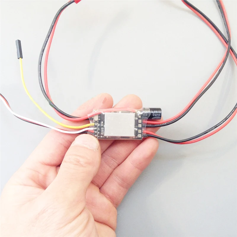

1PC Differential Turning Aircraft/Boat/Car Model Parts 2S-4S 2CH One-way Brushed ESC 10Ax2 Mixed Control Speed Controller 6V-16V