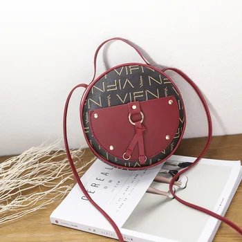 

2020 New Women's Bag Creative Rivet Small round Bag Fashion All-match One-Shoulder Cross-Body Phone Bag purses handbags