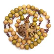 Jezus drewniany różaniec 10mm różaniec krzyż naszyjnik wisiorek tkana lina łańcuch akcesoria kościelne akcesoria jubilerskie tanie tanio Drewna Rosary Necklace As Picture Shown