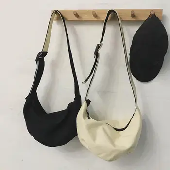 

2020 ins canvas bag Japanese Korean version of the art fan girl shoulder bag wild canvas dark chic crossbody bag