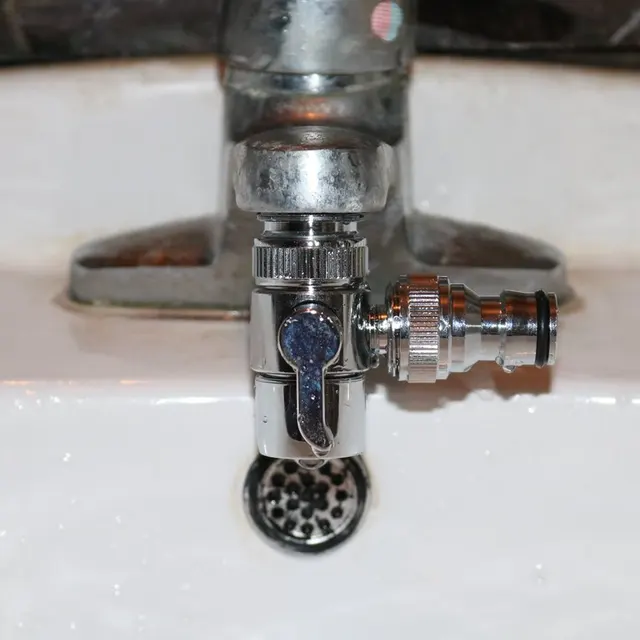 Univerzális Csap A Kerti Tömlőcsövek Csatlakozó Keverők Konyhai Adapter Keverék Tömlő Csőcsatlakozó Fürdőhöz - Image 4