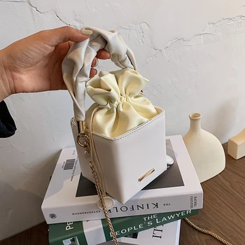 

Fashion Drawstring Bucket Women Purses Bags Small Flap Ladies Handbags Box Shape Crossbody Bags For Women 2020 Sac A Main