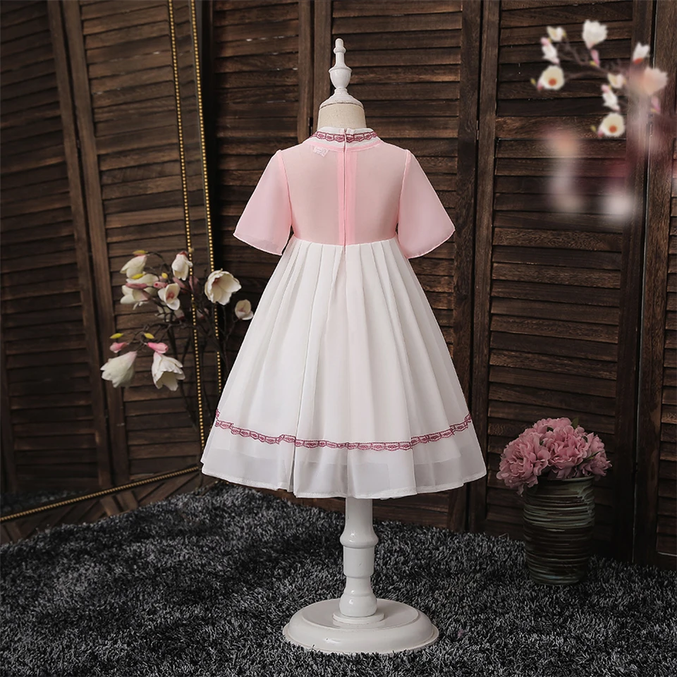 15998250878_1365310624