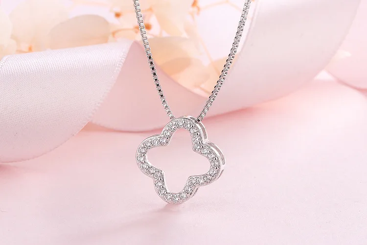 Корейский стиль Популярная мода простой счастливый клевер серебряное ожерелье Женская ключица 925 кулон