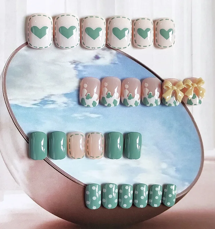 Short Round Fake Nails Star Clouds Press On False Nail Tips with Designs Set Bow French Nail Art Decoration Manicure Tools Short Round Fake Nails Star Clouds Press On False Nail Tips with Designs Set Bow French Nail Art Decoration Manicure Tools
