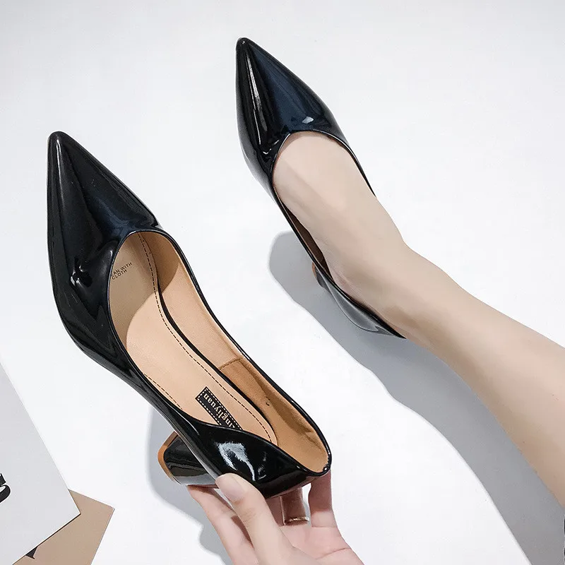 High-heeled women's shoes 2019 spring and autumn new pointed thick with single female casual shallow mouth work | Обувь