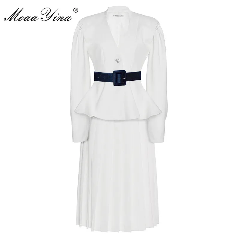 

MoaaYina Fashion Designer Set Autumn Women V-neck Long sleeve Pearl Button Belt Slim Tops+Pleated skirt Elegant Two-piece suit