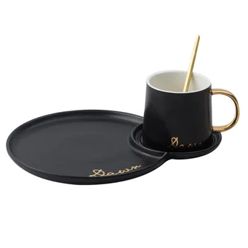 

European Coffee Cup and Saucer Set with Handle Espresso Kopjes Tea Cups Set Bone China Jogo De Xicaras Home Decorations OO50BD