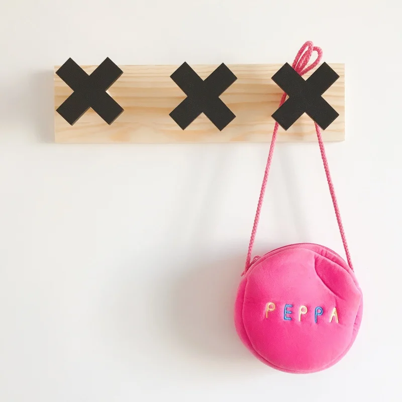 

Nordic Style Solid Wood Storage Racks Bow Clapboard Creative Home Hook Clothes Hanging Children Room Rabbit Decoration