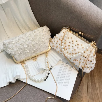 

Pearl Handle Clip Flowers Crossbody Bags for Women 2020 Summer Small Fashion Sweet Knitting Shoulder Handbags Cross Body Bag