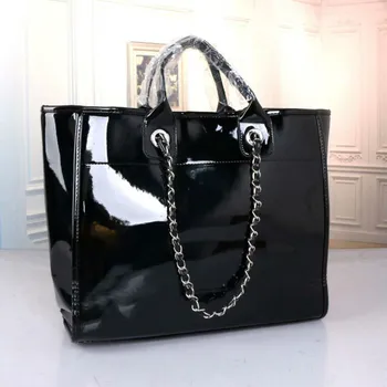 

2020 Luxury Famous Brand Women Bags Designer Fashion Bright Leather Women's Single Shoulder Portable Large-capacity Beach Bag
