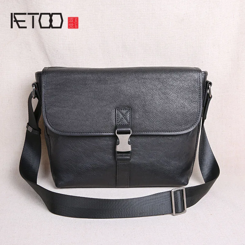 

AETOO Leather men's single shoulder bag, trend head leather casual men's bag, soft leather horizontal sloping bag