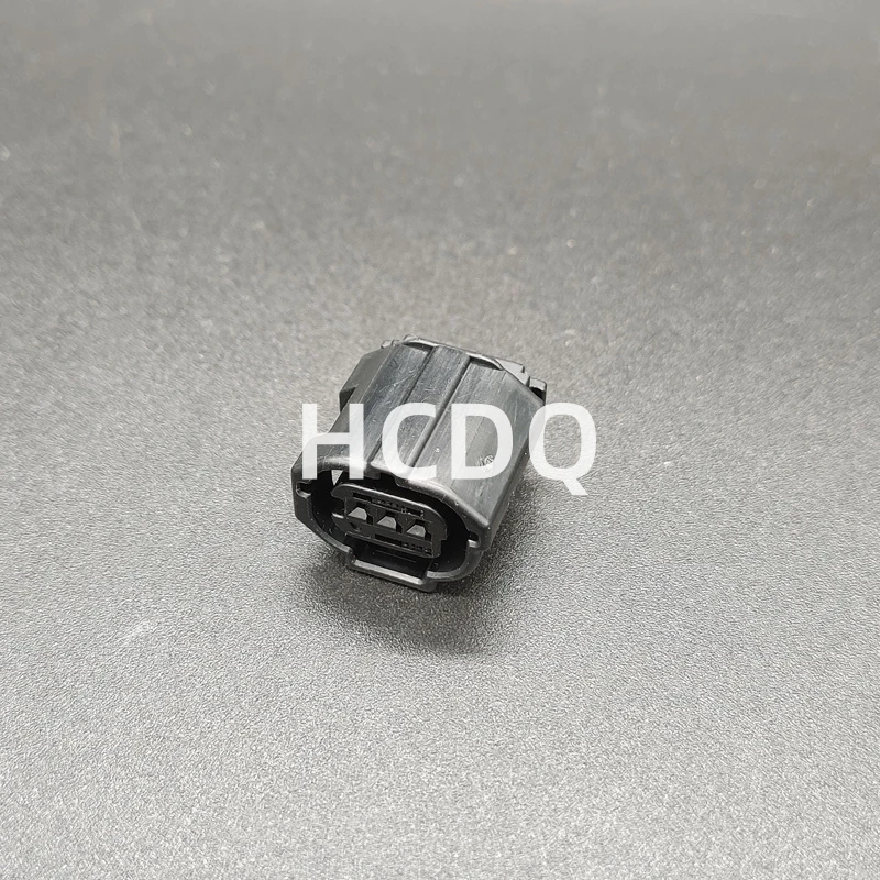 The original 90980-12353 3PIN Female automobile connector plug shell and connector are supplied from stock