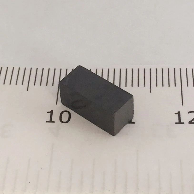 Постоянный магнит ферритовый блок 5x5x11 мм Y30 ферритовый магнит постоянный магнитный черный блок бар