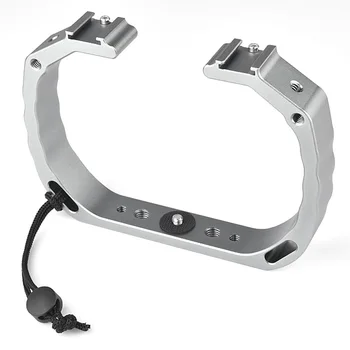 

YELANGU Double Flash Stand Holder Handhled Hot Shoe Bracket 1/4 Inch 3/8 Inch Underwater for GoPro 3 4 5 6 XiaoYi SJ Sport Camer