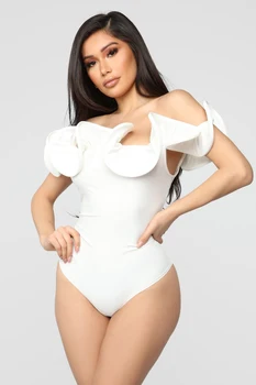 

2020 New Off Shoulder Bodysuit Women Body Top Ruffles Jumpsuit Sexy Rompers Womens Jumpsuit Playsuit Seamles Jumper Tops Femme