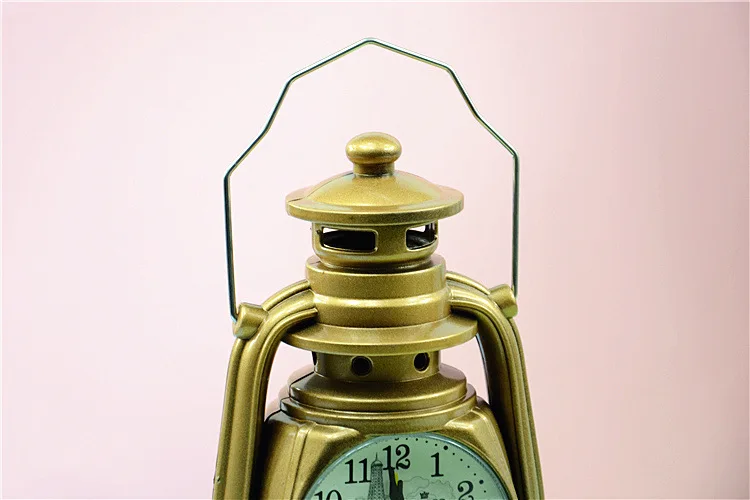 Vintage Alarm Clock Retro Oil Lamp Alarm Clock Watch Table Kerosene