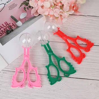 

2020 1pc Handy Tool Children Toy Plastic Bug Insect Catcher Scissors Tongs Tweezers For Kids Children Toy