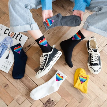 

Fashion Socks Woman 2020 Autumn Girls Cotton Color Novelty Women Cute Love Heart Casual Funny Sock Thick Black White Calcetines