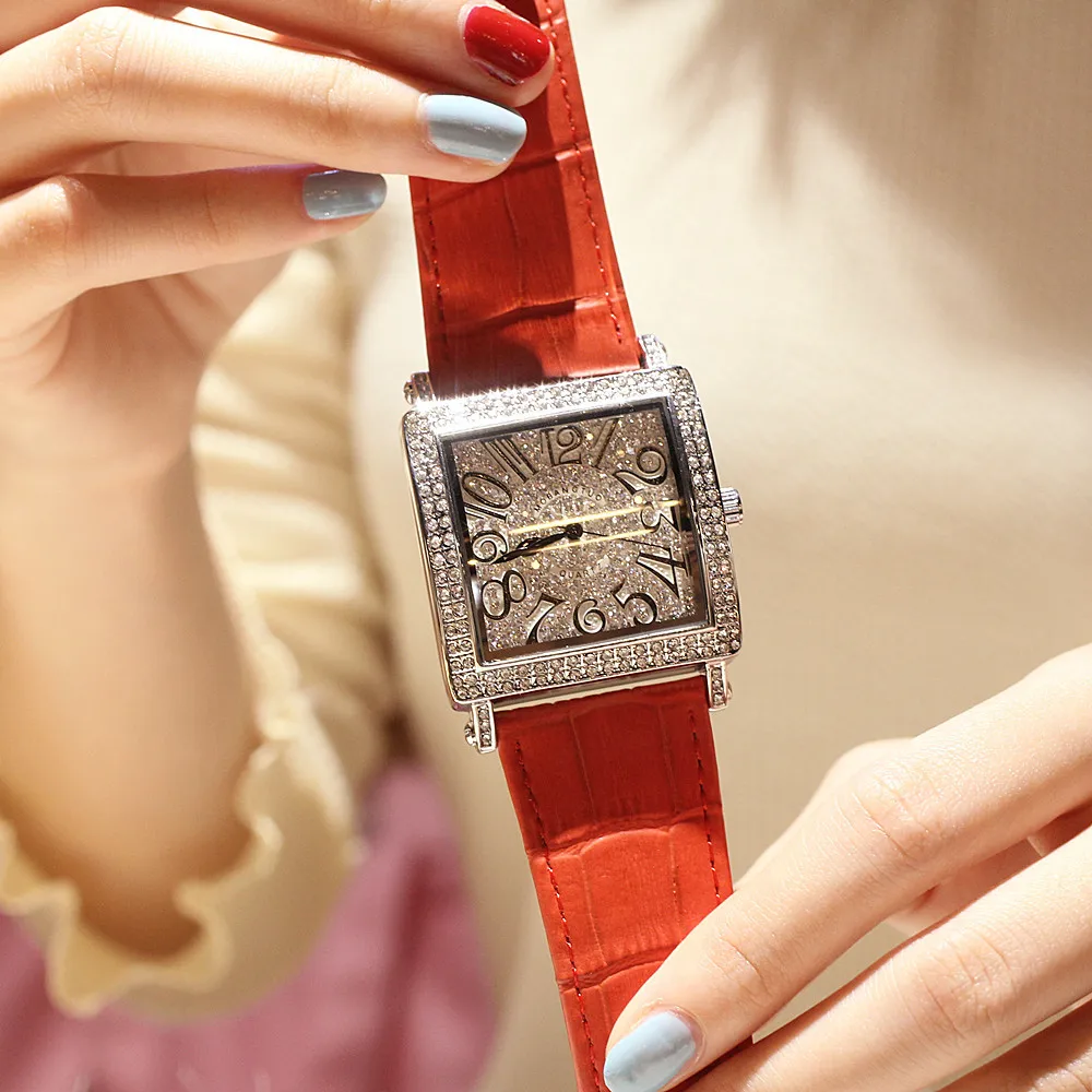 Женские часы Роскошные бриллиантовые квадратные кварцевые женские часы креативные кожаные Наручные часы женские элегантные часы женские часы - Цвет: Красный