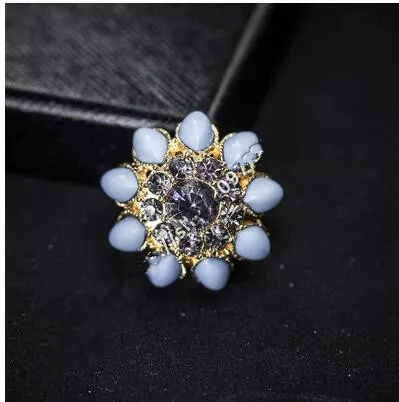 Resin Flower Rhinestone Wedding Decoration Buttons For Clothing Metal Buttons DIY Coat Sweater Buttons For Clothing Accessories - Цвет: J