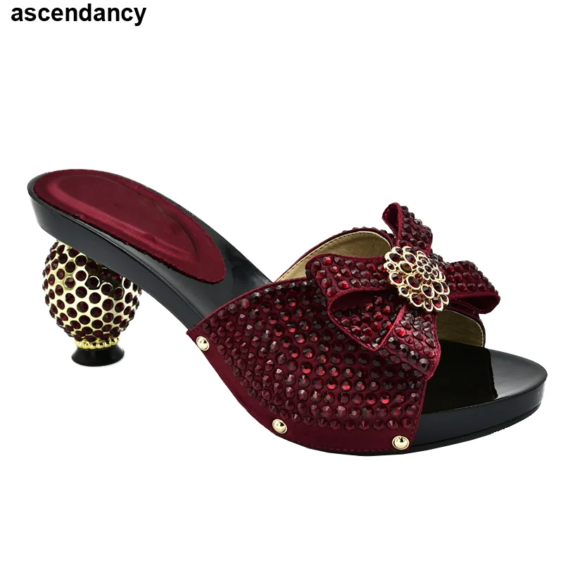 

Ladies Shoes High Heels Designer Luxury Shoes Women 2019 Summer Shoes Big Size Italian Women Wedding Shoes with Rhinestone