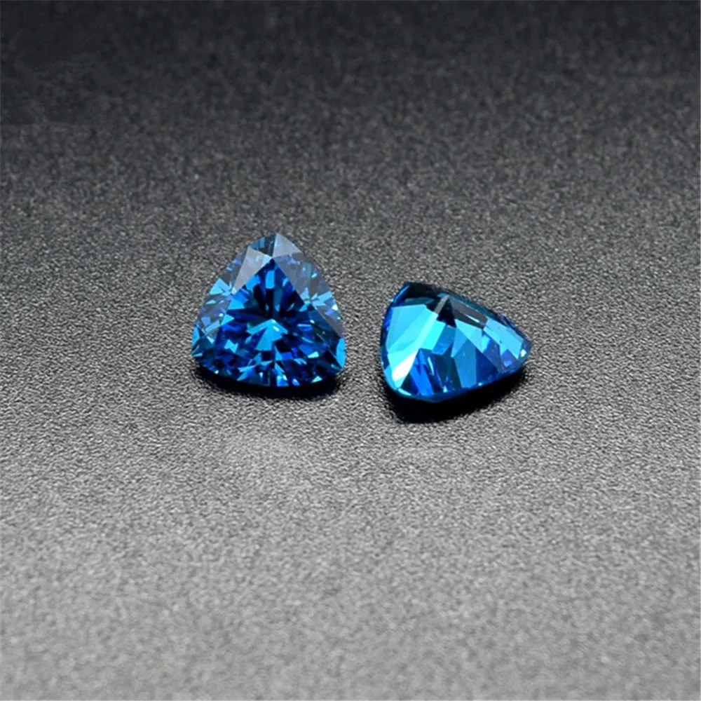 Sapphire Trillion Faceted Gemstone Trilliant Cut Light Blue Gem Multiple Sizes to Choose C49S | Украшения и аксессуары