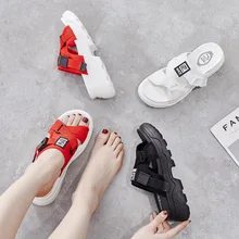 Летняя одежда уличные сандалии для девочки на плоской подошве г. Новая Корейская версия подходит ко всему обувь модные туфли на плоской подошве для девочек 121205