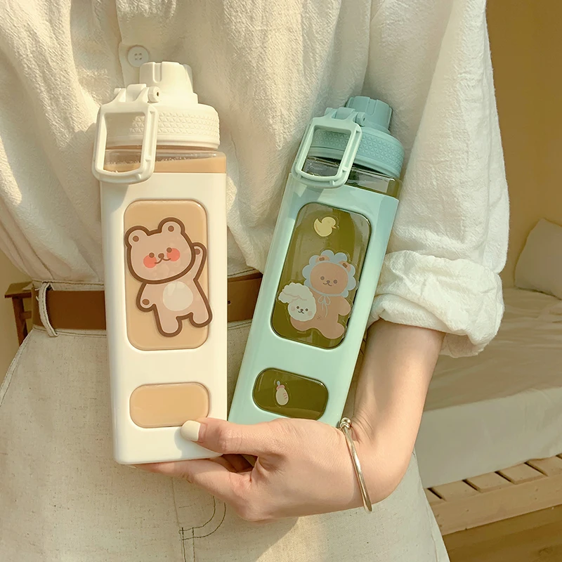 Kawaii Bear Water Bottle For Girls Cute Plastic Summer School Drink Bottle With Straw Juice Bubble Tea Cups BPA Free 700/900ml
