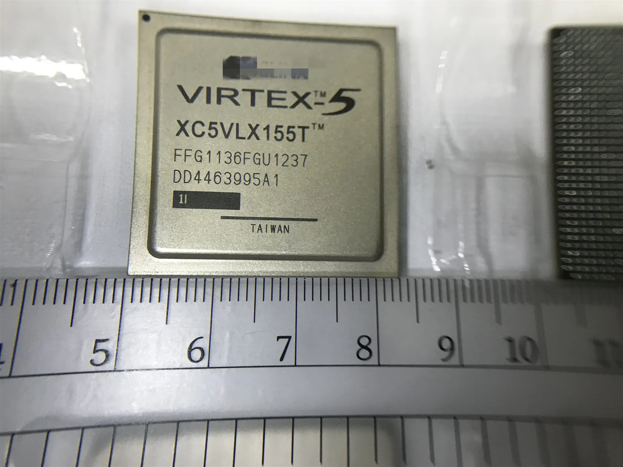 XC5VLX155T 1FFG1136I XC5VLX155T FFG1136FGU 1I XC5VLX155TFFG1136FGU