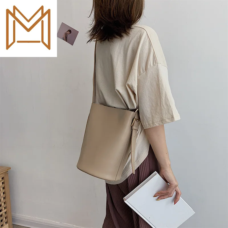 

Exceed Fire Bag Woman 2019 Solid Color Messenger Bucket Package Single Shoulder Popular Package