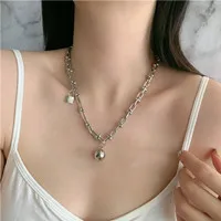 AOMU-2020-Thick-Chain-Small-Lock-Design-Necklace-Metal-Ball-Pendant-Collarbone-Chain-Necklace-For-Women_副本
