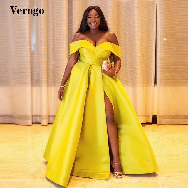 Aggregate more than 153 yellow gown red carpet camera.edu.vn