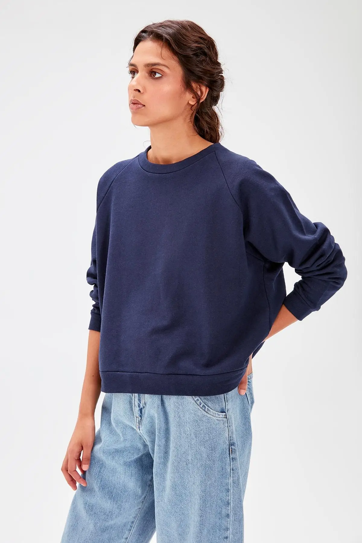 Trendyol Navy Blue Basic Knitted Sweatshirt TWOAW20SW0055