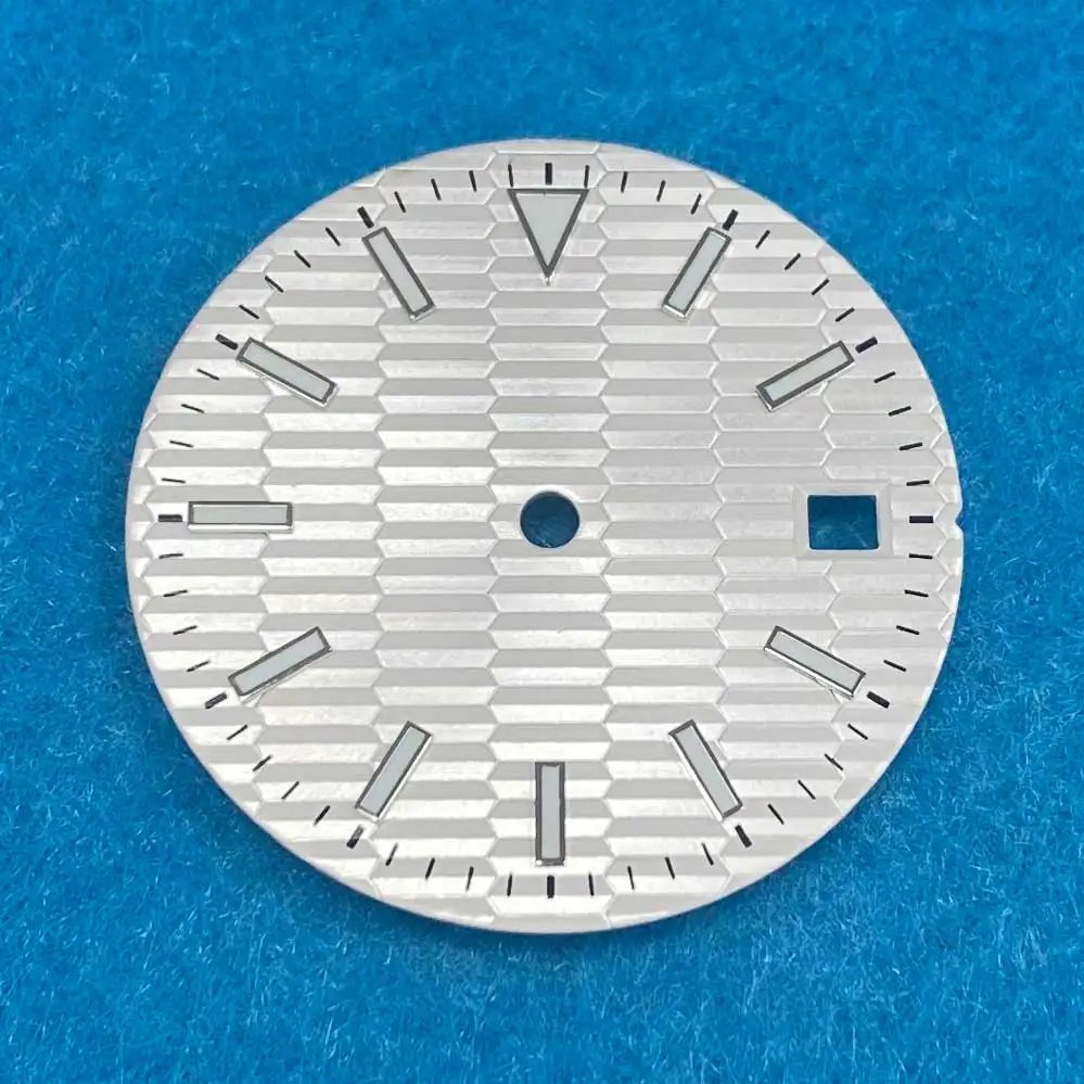 Watch Dial Accessories Watch Accessories 28.5mm Watch Dial with Blue and Green Luminous Suitable for 8215/ETA 2824/2836 Movement