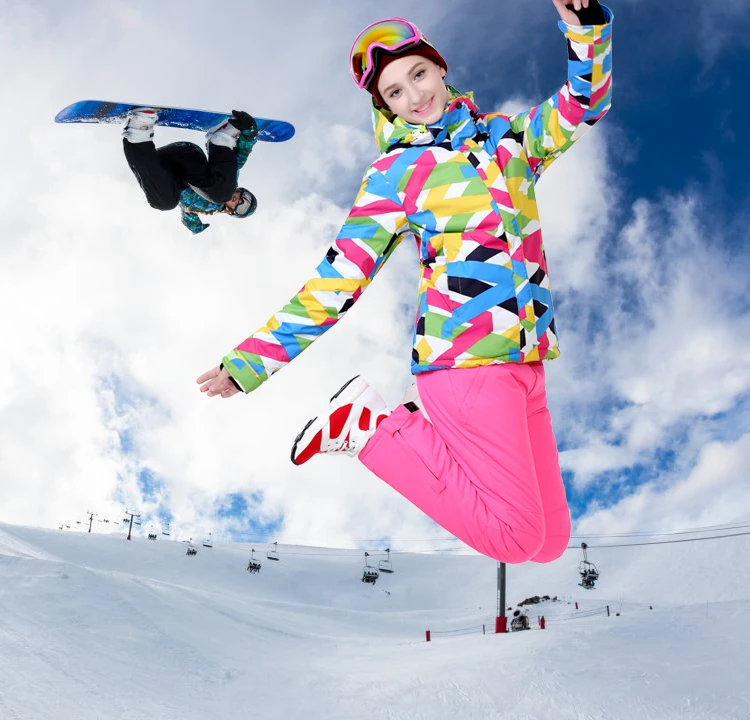 HTB1siIqXozrK1RjSspmq6AOdFXad